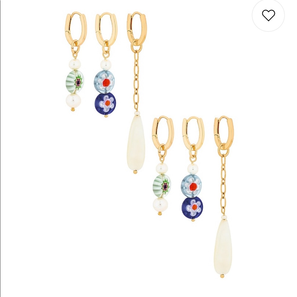 Huggie Earrings Set in Gold